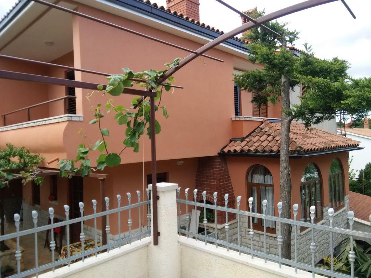 Apartments Villa Mavero Banjole Luaran gambar