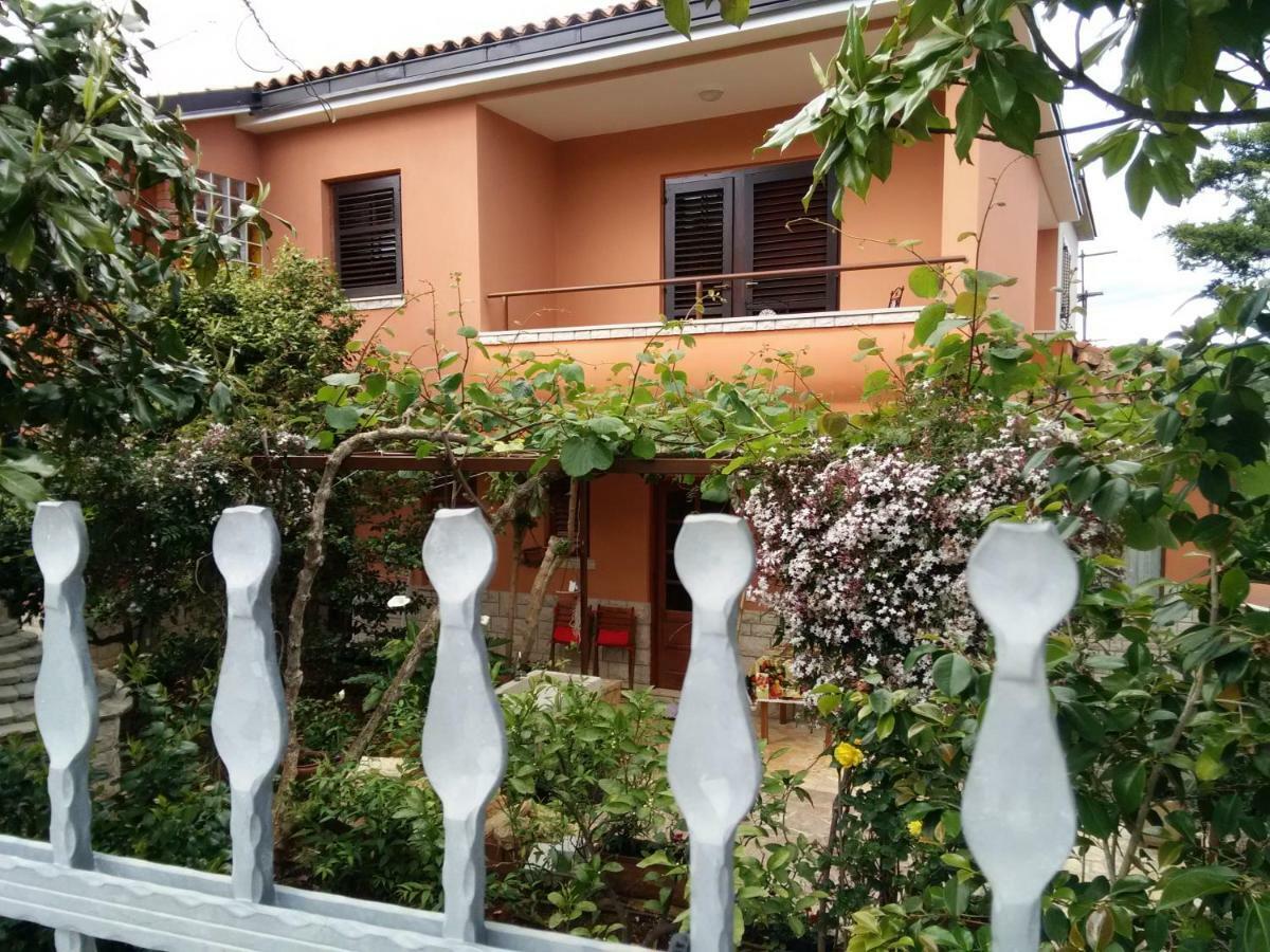 Apartments Villa Mavero Banjole Luaran gambar
